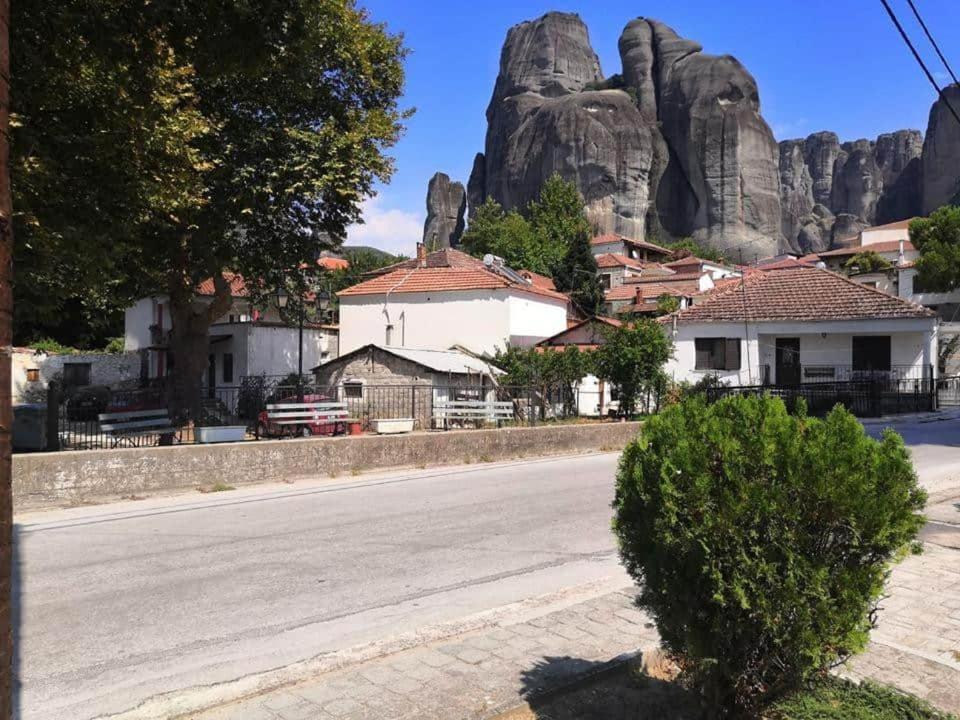 The Little Gem Under The Rocks 2 Apartment Kastraki Exterior photo