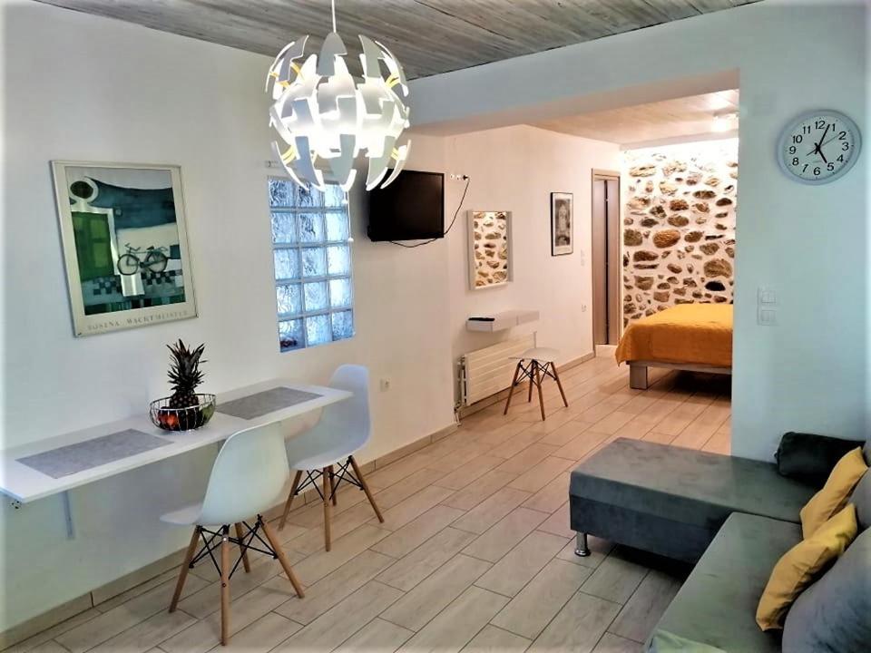 The Little Gem Under The Rocks 2 Apartment Kastraki Exterior photo